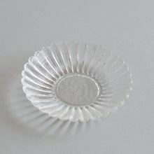 Load image into Gallery viewer, 輪花豆皿茶托 C / 小林裕之・希