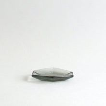 Load image into Gallery viewer, 横長六角豆皿 G / 小林裕之・希