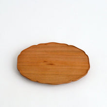 Load image into Gallery viewer, 輪花楕円皿 (7寸 / チェリー) / 藤崎均