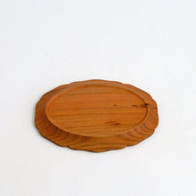 Load image into Gallery viewer, 輪花楕円皿 (7寸 / チェリー) / 藤崎均
