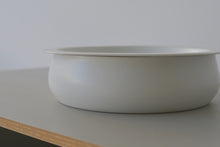 Load image into Gallery viewer, 蓋物 / 高久敏士