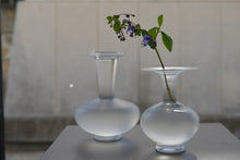 画像をギャラリービューアに読み込む, 長頸壷 / 瀬沼健太郎