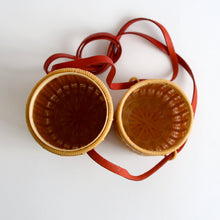 画像をギャラリービューアに読み込む, 竹筒大(紐赤) / 中山秀斗