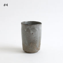 Load image into Gallery viewer, 灰釉湯呑 / 森本仁