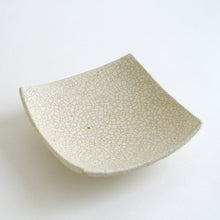 画像をギャラリービューアに読み込む, 貫入正方皿 / 三宅史家