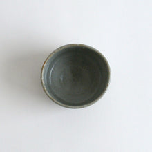 Load image into Gallery viewer, 灰釉小服茶碗 / 森本仁