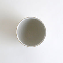 Load image into Gallery viewer, しのぎ丸カップ(白)/ 北岡幸士