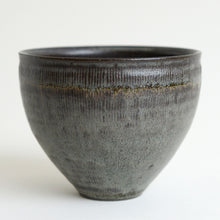 画像をギャラリービューアに読み込む, 線紋丸カップ(ブルーブラック)/ 北岡幸士