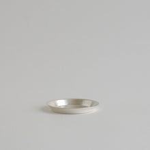 Load image into Gallery viewer, ギザギザ Small Plate / 鎌田奈穂