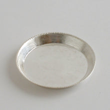 Load image into Gallery viewer, ギザギザ Small Plate / 鎌田奈穂