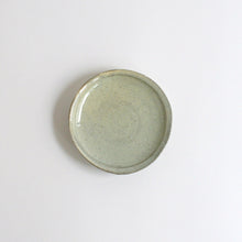 画像をギャラリービューアに読み込む, 粉引小皿 / 近藤亮介