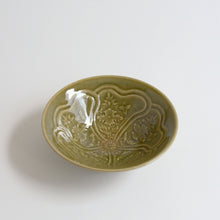 画像をギャラリービューアに読み込む, 五画陽刻碗 / 近藤亮介