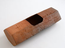 Load image into Gallery viewer, 備前花器 / 森本仁