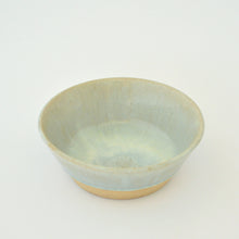 Load image into Gallery viewer, 灰釉切立鉢 / 佐藤大寿