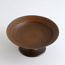 Load image into Gallery viewer, 備前台付皿 / 森本仁