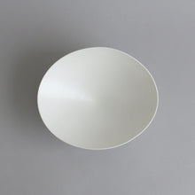 Load image into Gallery viewer, 楕円鉢大(柞) / 高久敏士