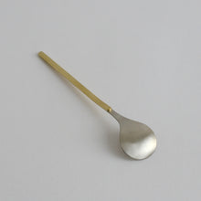 画像をギャラリービューアに読み込む, 刻印カトラリー(スプーン)#1 / moe matsuda