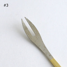 画像をギャラリービューアに読み込む, 刻印カトラリー(フォーク) / moe matsuda