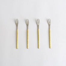 画像をギャラリービューアに読み込む, 刻印カトラリー(フォーク) / moe matsuda