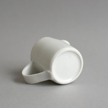 Load image into Gallery viewer, ミルクピッチャー角(白) / 高久敏士