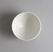 画像をギャラリービューアに読み込む, 丸飯碗大(白) / 高久敏士