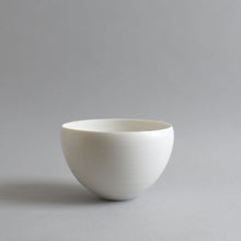 画像をギャラリービューアに読み込む, 丸鉢(柞) / 高久敏士