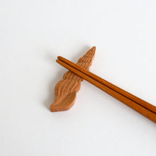 画像をギャラリービューアに読み込む, 箸置き 巻貝 / 中村志野