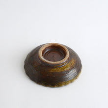 Load image into Gallery viewer, 花形4.5寸皿 / 西持田窯