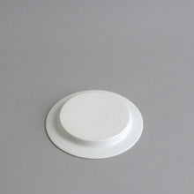 Load image into Gallery viewer, 洋皿小(白) / 高久敏士