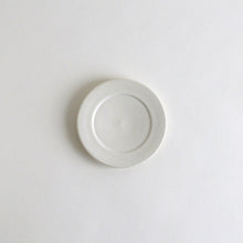 Load image into Gallery viewer, ソーサー(白雲色) / 千田稚子