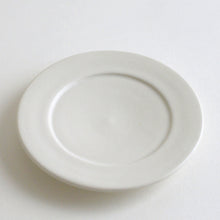Load image into Gallery viewer, ソーサー(白雲色) / 千田稚子