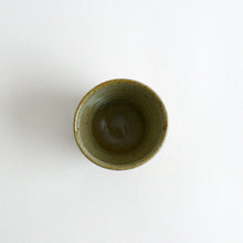 画像をギャラリービューアに読み込む, そば猪口 / 西持田窯