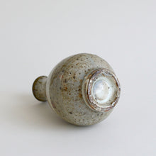 画像をギャラリービューアに読み込む, 粉引き徳利(薪窯) / 高木剛