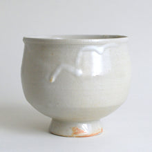 画像をギャラリービューアに読み込む, 白磁碗 / 高木剛
