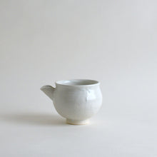 画像をギャラリービューアに読み込む, 白磁片口 / 高木剛