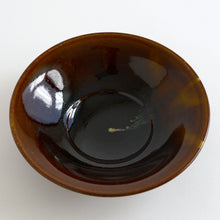 Load image into Gallery viewer, 飴釉7寸平鉢 / 佐藤大寿