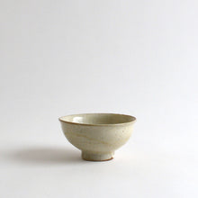 Load image into Gallery viewer, 無地刷毛目碗 / 池本窯