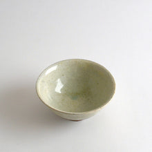 Load image into Gallery viewer, 無地刷毛目碗大 / 池本窯