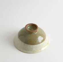 Load image into Gallery viewer, 無地刷毛目碗大 / 池本窯