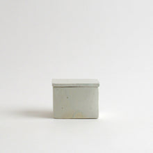 Load image into Gallery viewer, 角ふた物小 / 池本窯