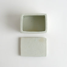 Load image into Gallery viewer, 角ふた物小 / 池本窯