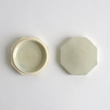 Load image into Gallery viewer, ふた物 / 池本窯