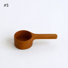 画像をギャラリービューアに読み込む, コーヒーメジャー / 芦田貞晴