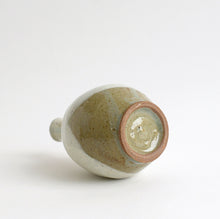 Load image into Gallery viewer, 徳利 / 池本窯