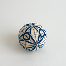 Load image into Gallery viewer, てまり大(亀甲) / 倉敷てまり