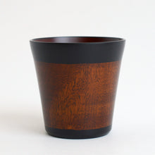 Load image into Gallery viewer, 溜内潤コップ(猪口型) / 佐藤智洋