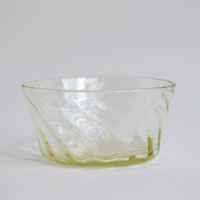 画像をギャラリービューアに読み込む, 小鉢 / 平田將人