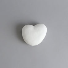 Load image into Gallery viewer, はりこ石 小 (白がさ) / 備中和紙