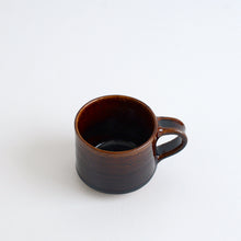 Load image into Gallery viewer, 飴釉筒カップ / 佐藤大寿