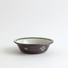 画像をギャラリービューアに読み込む, 梅絵鉢 鉄 大 / 袖師窯